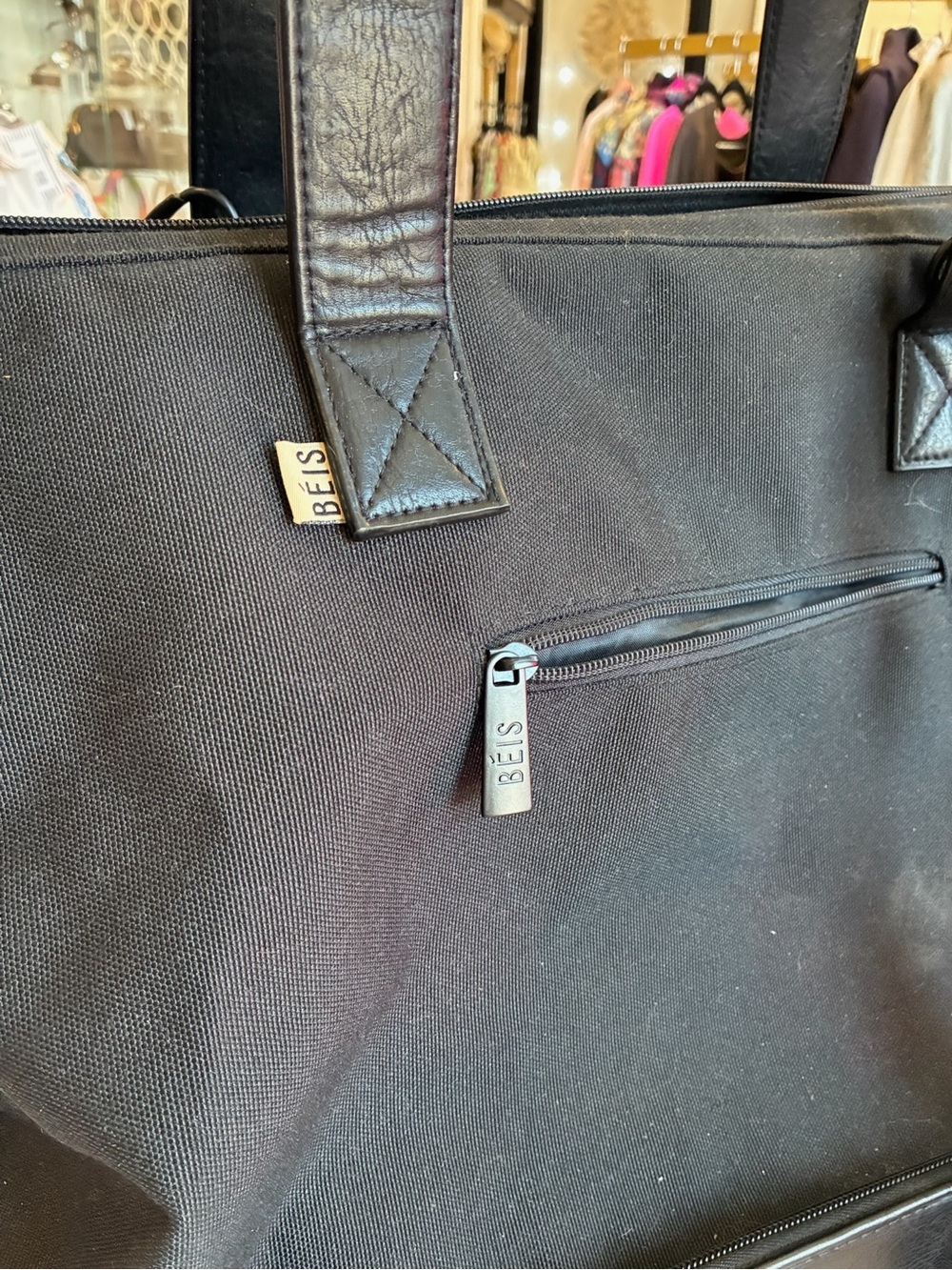 Beis Weekend Travel Bag - Picture 2 of 4